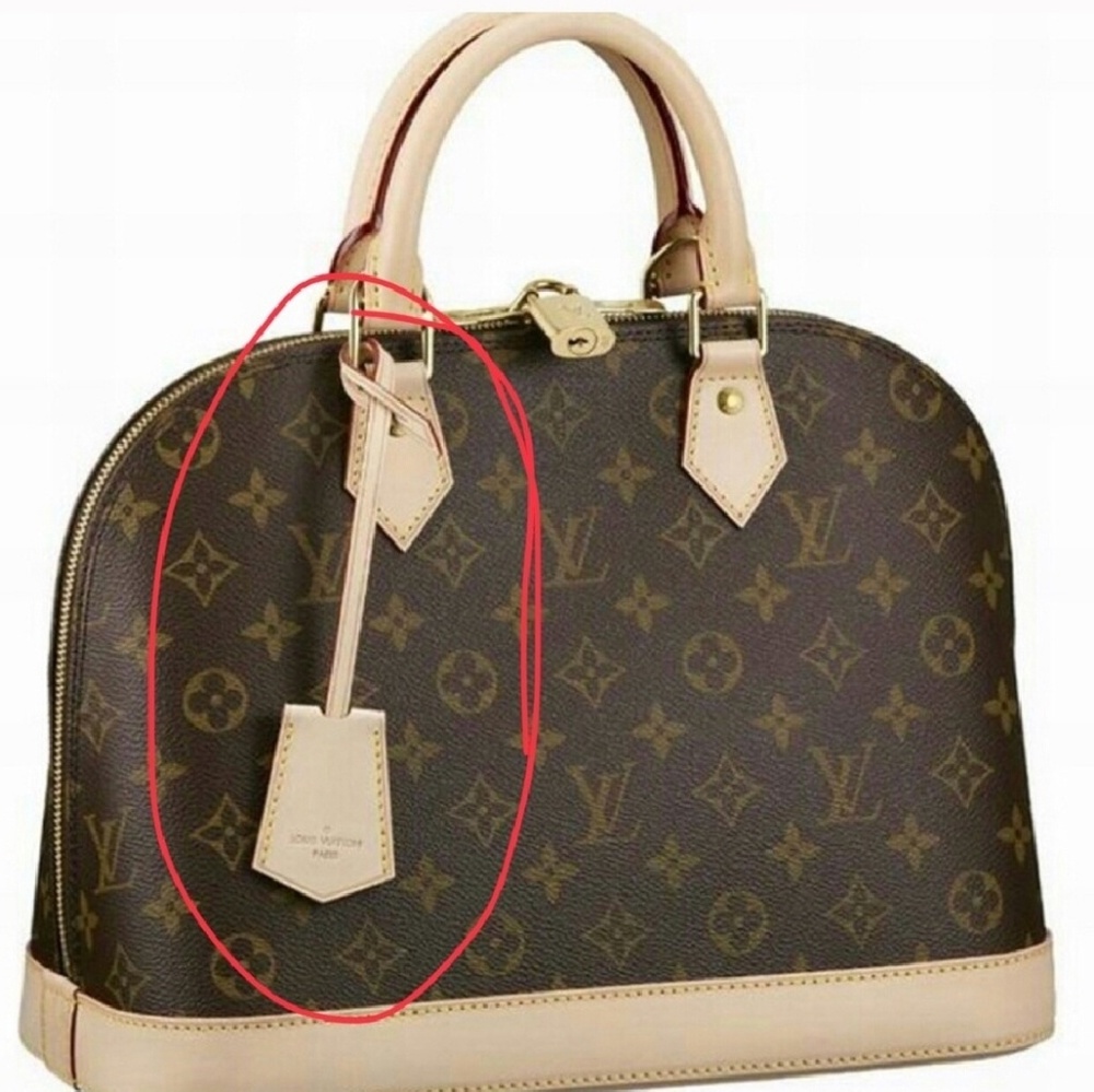 💕SOLD💕Authentic Louis Vuitton Clochette Key Bell